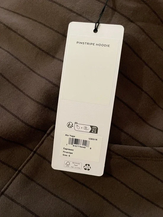 ALO Yoga NWT Pinstripe Hoodie Sweatshirt in Expresso Size S - Picture 7 of 9